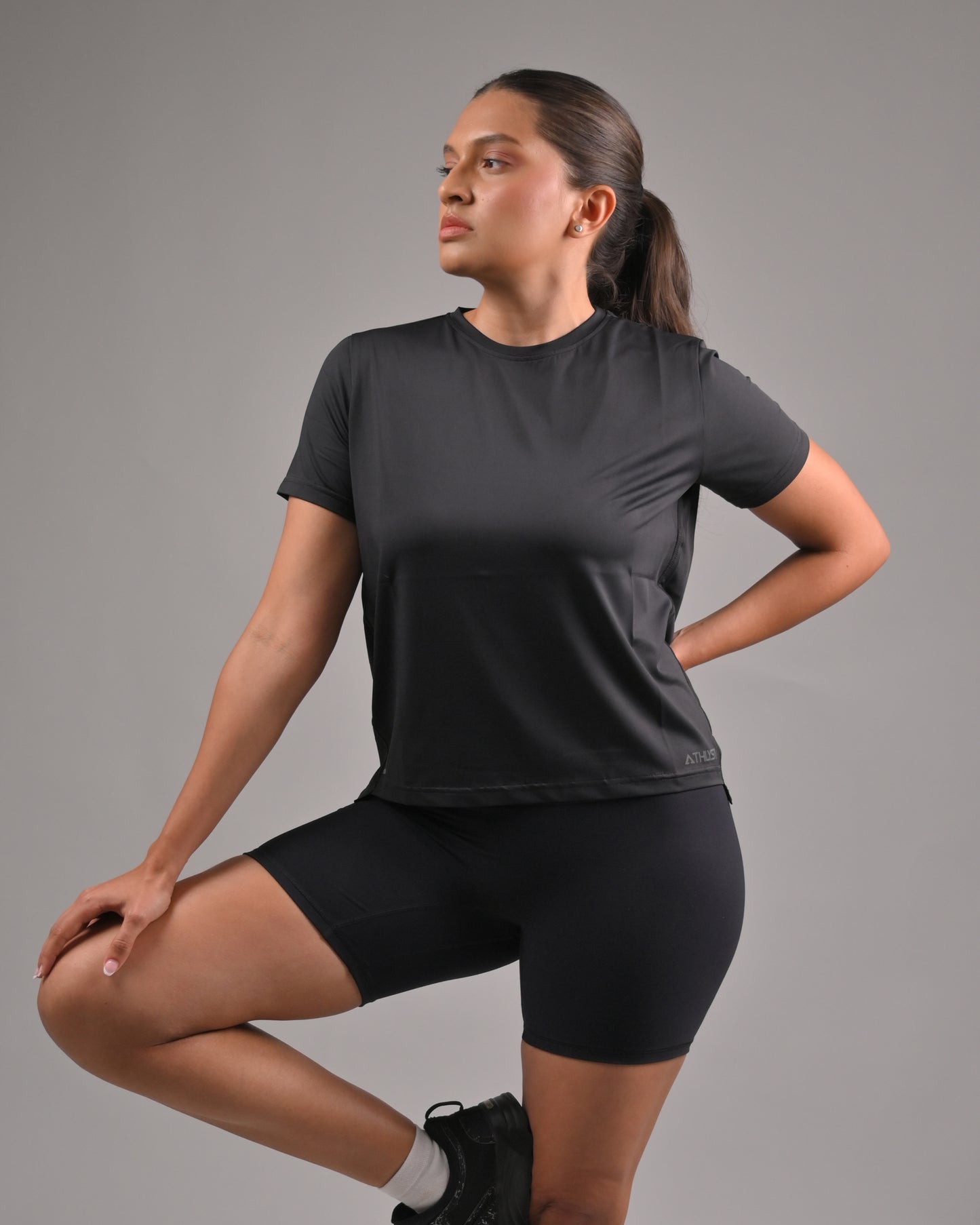 Aura Tee